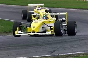 Images Dated 1st September 2002: British Formula Three Championship: 3rd place Fabio Carbone Fortec Motorsport leads team mate