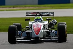 Images Dated 3rd April 2004: British Formula Three Championship: James Walker Hitech Racing