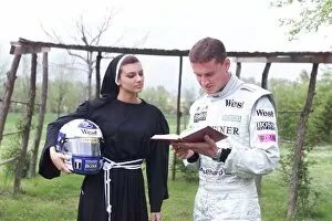 Images Dated 7th April 2000: David Coulthard meets with an Italian Nun