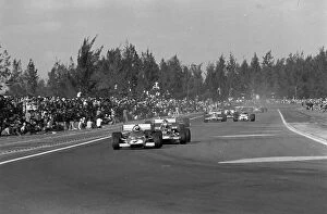 Images Dated 25th October 1970: Formula 1 1970: Mexican GP