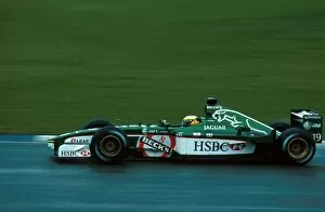 Images Dated 18th September 2001: Formula One Testing: Pedro de la Rosa continues testing the Jaguar R2