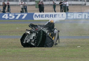 Images Dated 23rd July 2005: V8 SUPERCAR ROUND 7 QUEENSLAND RACEWAY IPSWICH