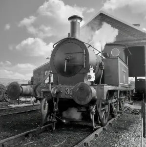 Bluebell, a P-Class locomotive built by the South Eastern and Chatham Railway, in 1910 Bluebell, a P-Class locomotive built by the South Eastern and Chatham Railway, in 1910