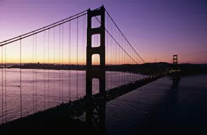 Images Dated 28th November 2006: California, San Francisco, Golden Gate Bridge Silhouetted Against Evening Sky