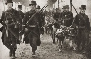 Dogs used to pull the machine guns of the Belgian army during WWI. From The Pageant of the Century, published 1934 Dogs used to pull the machine guns of the Belgian army during WWI. From The Pageant of the Century, published 1934