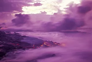 Images Dated 9th October 2001: Hawaii, Big Island, Kilauea Lava Flow Into Ocean At Dawn, Purple Smoke Blurry Motion Kamoamoa