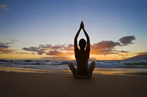 Hawaii, Maui, Silhouette Of Beautiful Girl Doing Yoga On The Beach Hawaii, Maui, Silhouette Of Beautiful Girl Doing Yoga On The Beach