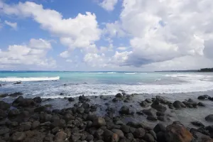 Hawaii, Maui, Spreckelsville, Rocky Shore, Gorgeous Blue Ocean And Cloudy Sky Hawaii, Maui, Spreckelsville, Rocky Shore, Gorgeous Blue Ocean And Cloudy Sky