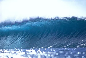 Hawaii, Oahu, North Shore, Pipeline, Large Wave About To Break, Front View Hawaii, Oahu, North Shore, Pipeline, Large Wave About To Break, Front View