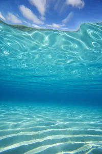 Hawaii, Turquoise Water Shimmering In The Sunlight Hawaii, Turquoise Water Shimmering In The Sunlight