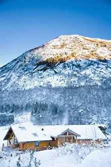Norway, Sognefjord, winter wonderland; Ortnevik, Alpine Log cabin in snow, Pine forest Brekke Rental Cabins, snow Norway, Sognefjord, winter wonderland; Ortnevik, Alpine Log cabin in snow, Pine forest Brekke Rental Cabins, snow