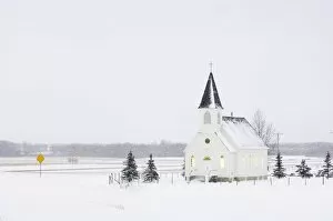 Images Dated 29th October 2006: Old Fashioned Steeple Church In Winter
