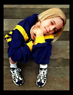 10 year old pop star Aaron Carter May 1998 sitting on steps 10 year old pop star Aaron Carter May 1998 sitting on steps