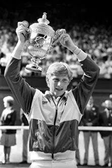 Mirror/0800to0899 00831/1985 mens singles final wimbledon tennis Mirror/0800to0899 00831/1985 mens singles final wimbledon tennis