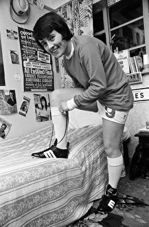 Images Dated 12th November 1972: 24-year-old Paddy McGroarty, England Ladies international footballer