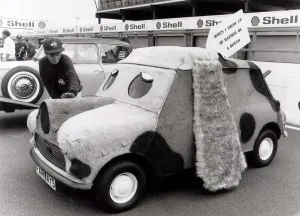 30th anniversary of the mini motor car August 1989. 25 30th anniversary of the mini motor car August 1989. 25