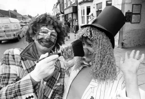 40-year-old Alyn Mitchinson is taking a day off from work to raise money for Comic Relief 40-year-old Alyn Mitchinson is taking a day off from work to raise money for Comic Relief
