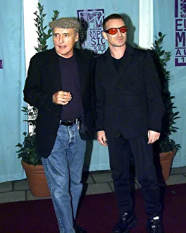 Actor Dennis Hopper and lead singer from U2, Bono at the MTV Music Awards in Rotterdam Actor Dennis Hopper and lead singer from U2, Bono at the MTV Music Awards in Rotterdam