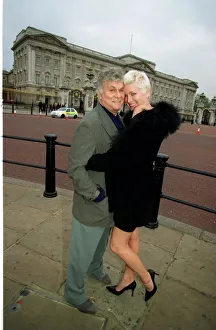 Actor Tony Curtis with his new wife Jill November 1998 in London on their honeymoon Actor Tony Curtis with his new wife Jill November 1998 in London on their honeymoon
