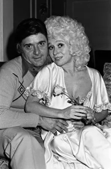 Images Dated 11th July 1980: Actress Barbara Windsor and her husband Ronnie Knight. 11th July 1980