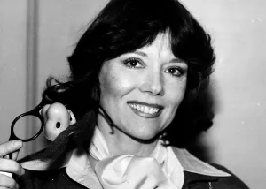 Actress Diana Rigg December 1980 A©mirrorpix Actress Diana Rigg December 1980 A©mirrorpix