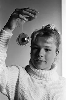 Actress Letitia Dean with the new Yo-Yo. 20th January 1982 Actress Letitia Dean with the new Yo-Yo. 20th January 1982