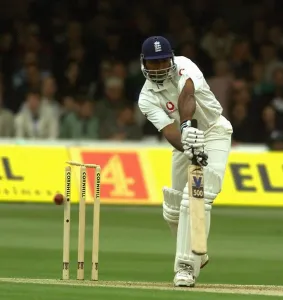 Aftab Habib Being Bowled By Dion Nash During Day One Of England V New Zealand Cricket Aftab Habib Being Bowled By Dion Nash During Day One Of England V New Zealand Cricket