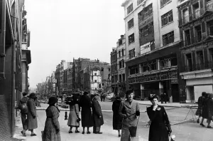 Air raid damage to Oxford Street, London. 20th April 1941 Air raid damage to Oxford Street, London. 20th April 1941