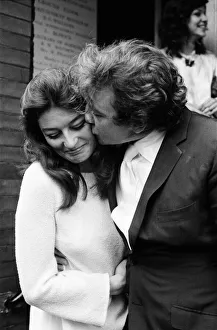 Albert Finney marries French actress Anouk Aimee at Kensington registry Office Albert Finney marries French actress Anouk Aimee at Kensington registry Office