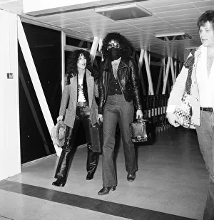 American singer Cher and Gene Simmons, bass guitarist with rock group Kiss, Arrivals American singer Cher and Gene Simmons, bass guitarist with rock group Kiss, Arrivals
