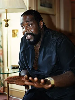 American singer songwriter Barry White. Circa 1992 American singer songwriter Barry White. Circa 1992
