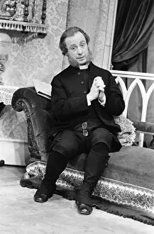 Images Dated 24th February 1981: Andrew Sachs is playing the very Rev, Augustin Jedd in a Cambridge Theatre production of