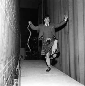 Andy Stewart Scottish entertainer in traditional outfit wearing kilt 20/7/62 Andy Stewart Scottish entertainer in traditional outfit wearing kilt 20/7/62