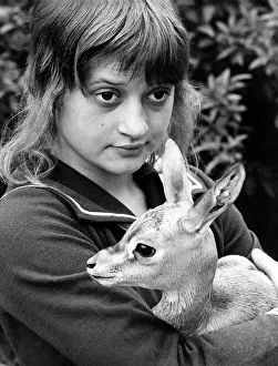 Animals - Children - Deer. July 1972 P000512 Animals - Children - Deer. July 1972 P000512