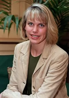 Images Dated 24th February 1999: Anna Walker Sky TV Presenter February 1999 Nina Myskow Interview