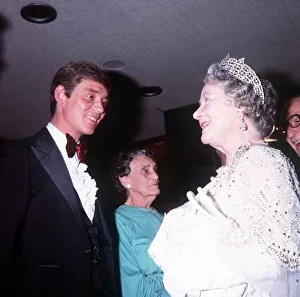 Anthony Andrews Actor with The Queen Mother at the Royal Performance Dbase MSI Anthony Andrews Actor with The Queen Mother at the Royal Performance Dbase MSI
