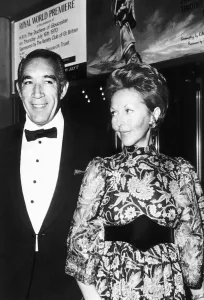 Anthony Quinn actor attends premiere - June 1970 Dbase MSI Anthony Quinn actor attends premiere - June 1970 Dbase MSI