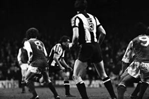 Arsenal v. West Bromwich Albion. November 1980 LF05-15-037 The final score was a two all Arsenal v. West Bromwich Albion. November 1980 LF05-15-037 The final score was a two all