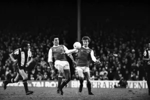 Arsenal v. West Bromwich Albion. November 1980 LF05-15-109 The final score was a two all Arsenal v. West Bromwich Albion. November 1980 LF05-15-109 The final score was a two all