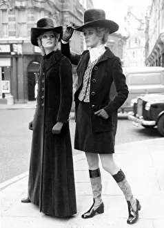 Mirror/0100to0199 00197/autumn collection london branch french fashion Mirror/0100to0199 00197/autumn collection london branch french fashion