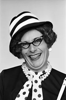 Barry Humphries as Dame Edna Everage. 2nd October 1973 Barry Humphries as Dame Edna Everage. 2nd October 1973