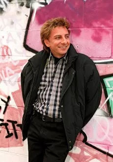 Images Dated 5th April 1996: Barry Manilow American singer 03 / 04 / 1996