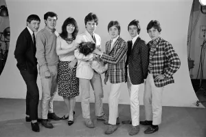 Battle Of The Pop Faces. The two groups New Faces Battle Of The Pop Faces. The two groups New Faces