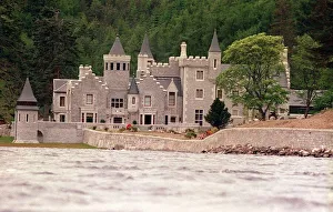 Ben Alder Lodge shore of Loch Ericht near Dalwhinnie June 1999 holiday home of Swiss Ben Alder Lodge shore of Loch Ericht near Dalwhinnie June 1999 holiday home of Swiss