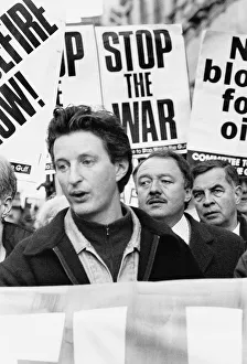 Billy Bragg Singer at war demonstration along with Ken Livingstone MP Billy Bragg Singer at war demonstration along with Ken Livingstone MP