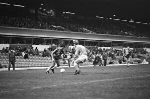 Images Dated 12th December 1987: Birmingham City 1-2 Aston Villa, league division 2 match at St Andrews