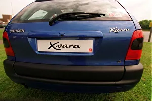 Blue Citroen Xsara Estate 1998 back view of car Blue Citroen Xsara Estate 1998 back view of car