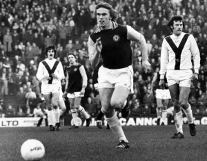 Bobby Campbell, Aston Villa Football Player in action, December 1975 Bobby Campbell, Aston Villa Football Player in action, December 1975