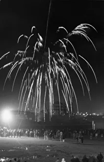 Bonfire night lights up the sky as the fireworks explode over the Tees at the Teesdale Bonfire night lights up the sky as the fireworks explode over the Tees at the Teesdale