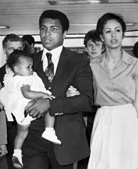 Boxing king Muhammad Ali arrives in Britain-and finds his famous shuffle too slow to cope Boxing king Muhammad Ali arrives in Britain-and finds his famous shuffle too slow to cope